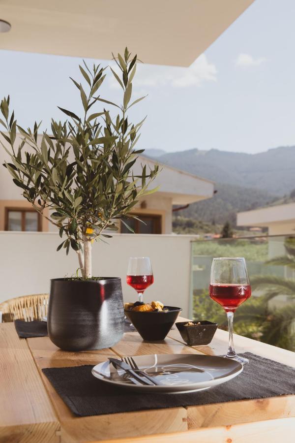 Essentia Vita Comfy Suites Limenas  Exterior photo